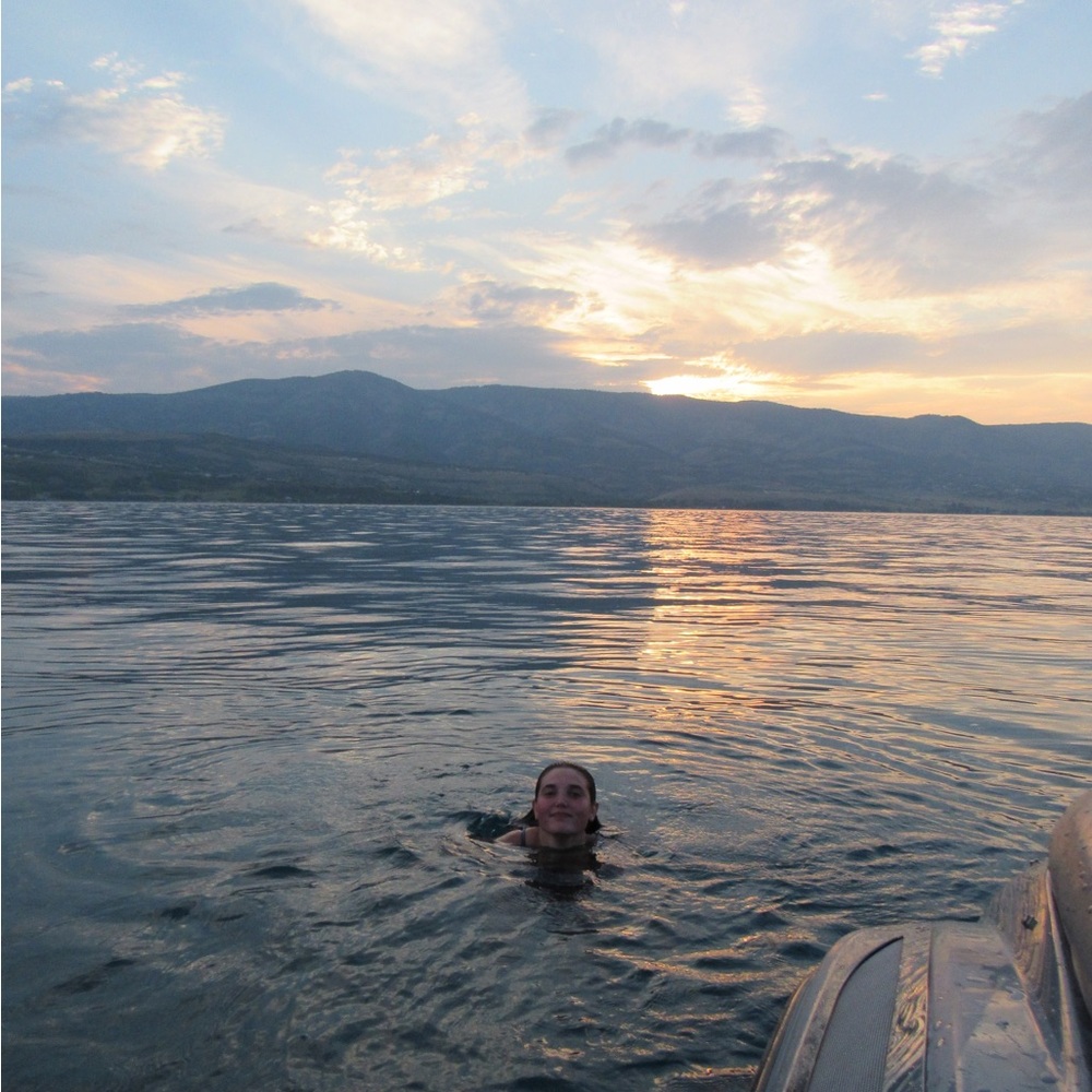 Meet your Posher, Mylie